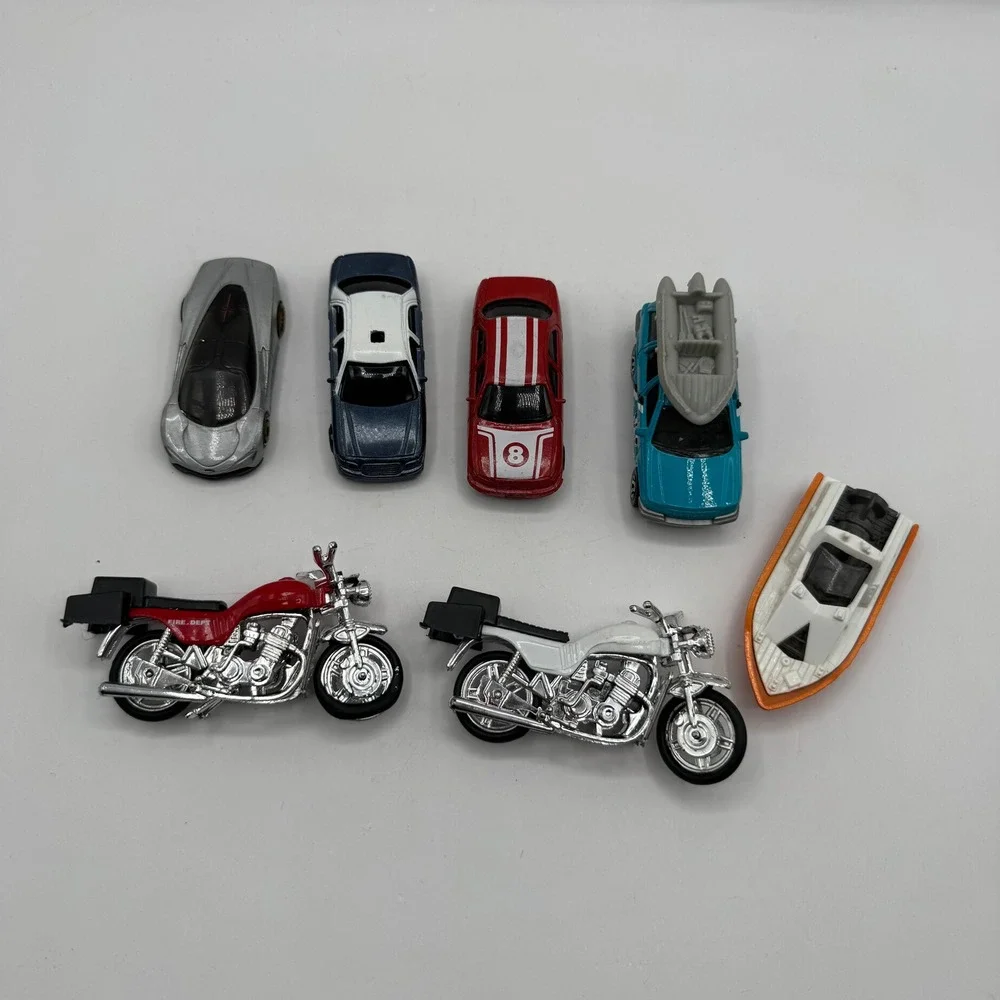 Hot Wheels Matchbox Toy Vehicle Lot Kids Multicolor Cars Motorcycles Boat